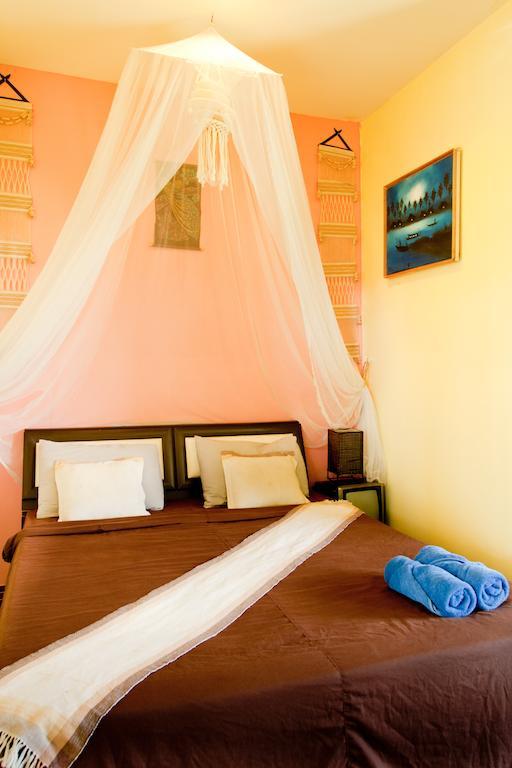 Hotel Baan Puang Petch Chiang Mai Zewnętrze zdjęcie