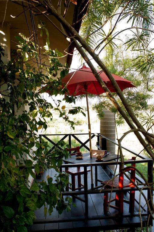 Hotel Baan Puang Petch Chiang Mai Zewnętrze zdjęcie