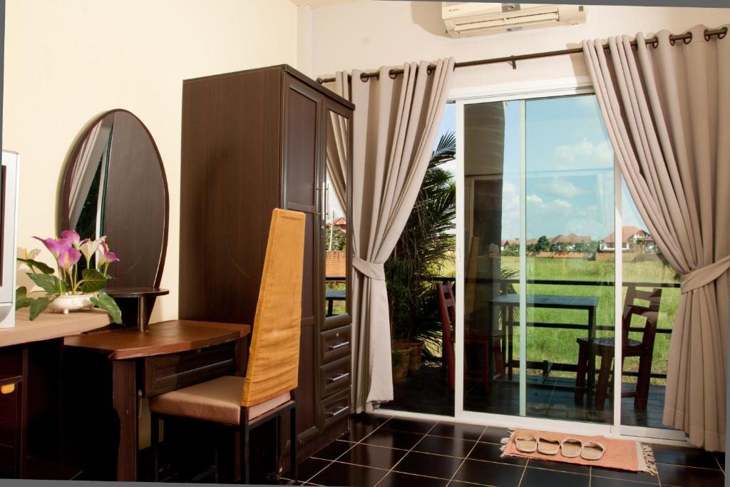 Hotel Baan Puang Petch Chiang Mai Zewnętrze zdjęcie